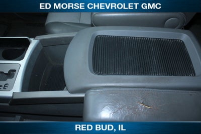 2005 Nissan Titan LE