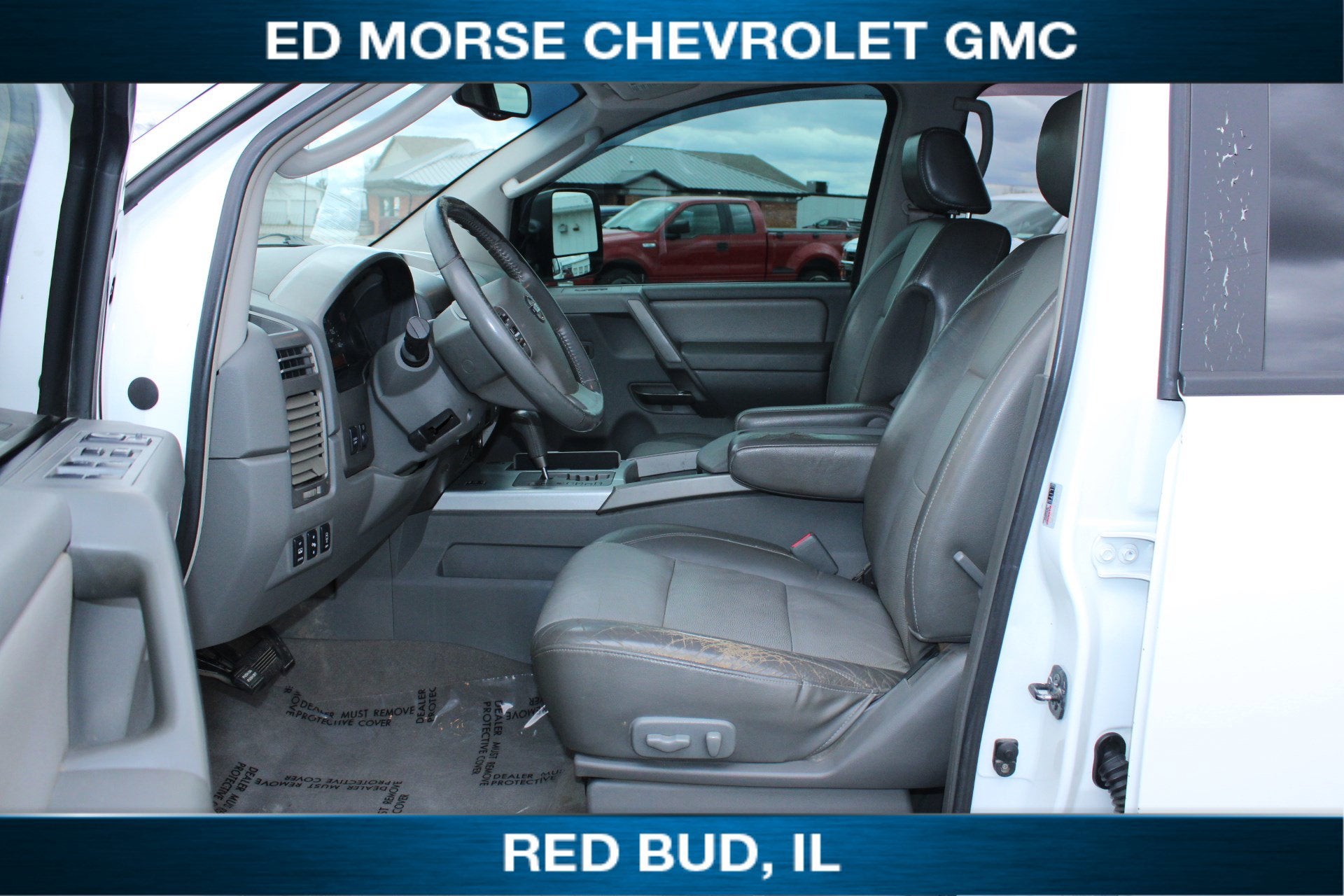 2005 Nissan Titan LE