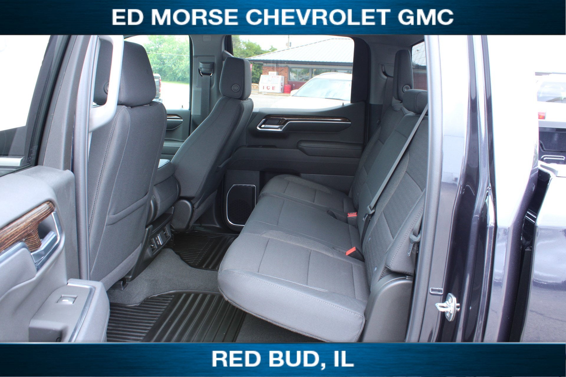 2025 GMC Sierra 1500 SLE