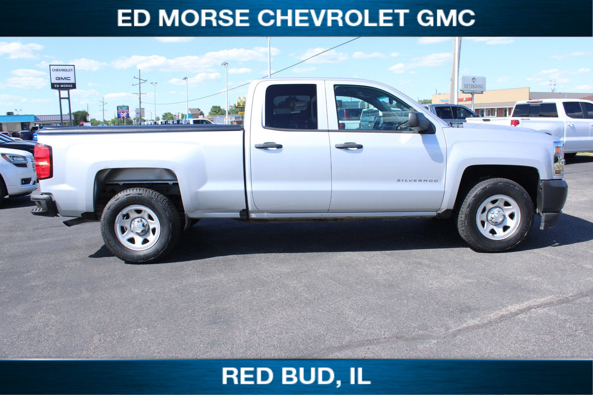 Used 2018 Chevrolet Silverado 1500 Work Truck 1WT with VIN 1GCRCNEH1JZ187451 for sale in Red Bud, IL