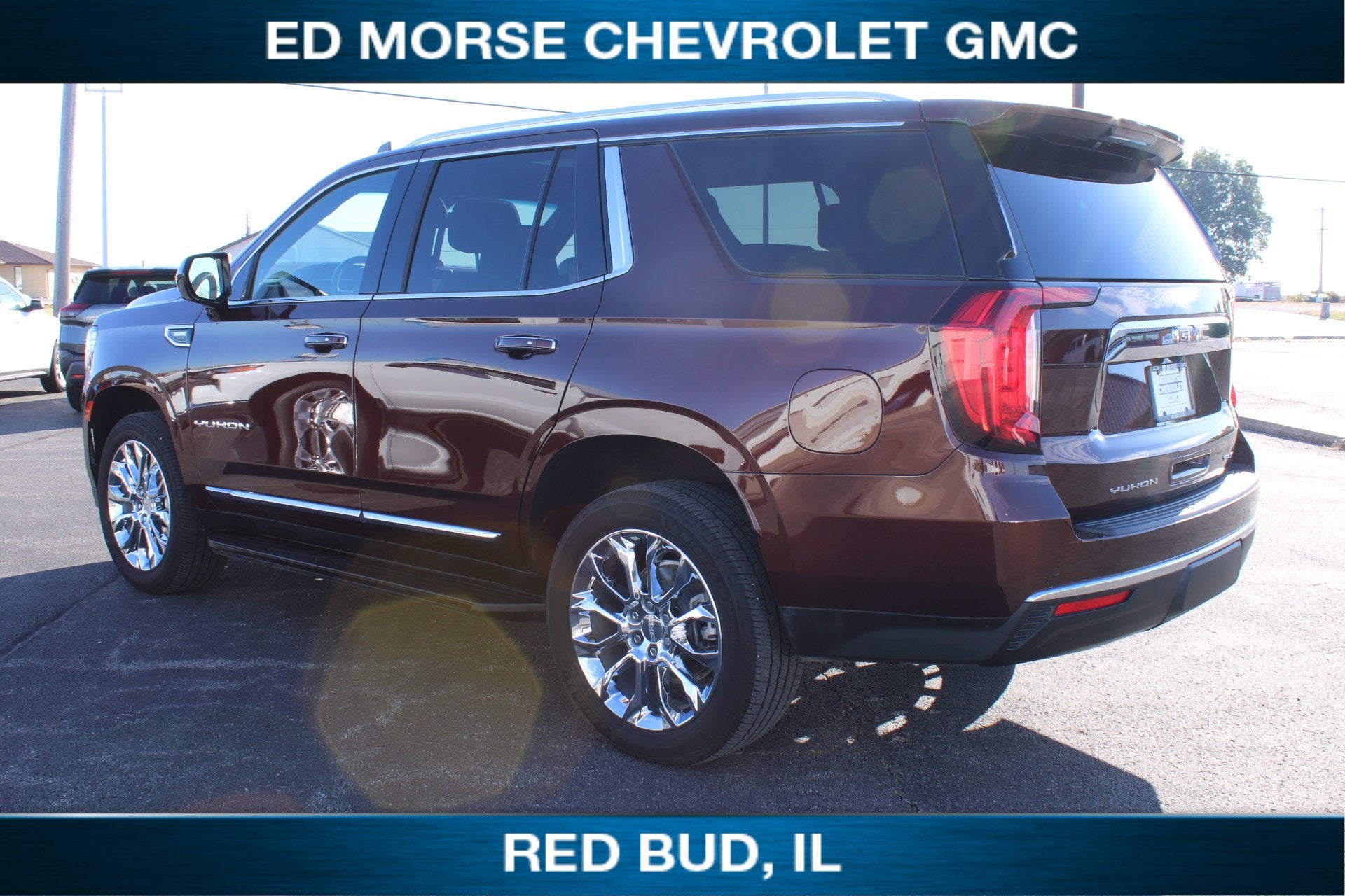 2023 GMC Yukon SLT
