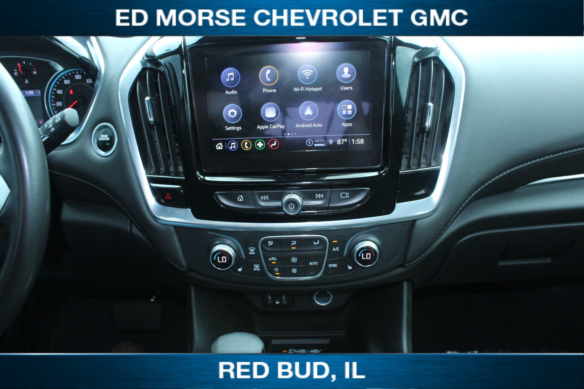 2022 Chevrolet Traverse LT Cloth