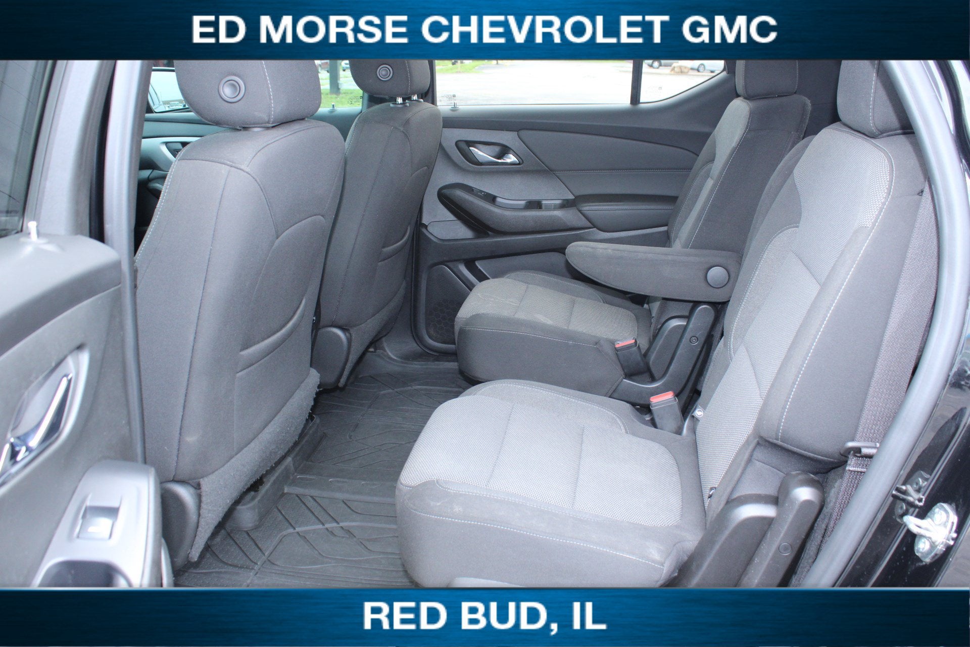 2022 Chevrolet Traverse LT Cloth