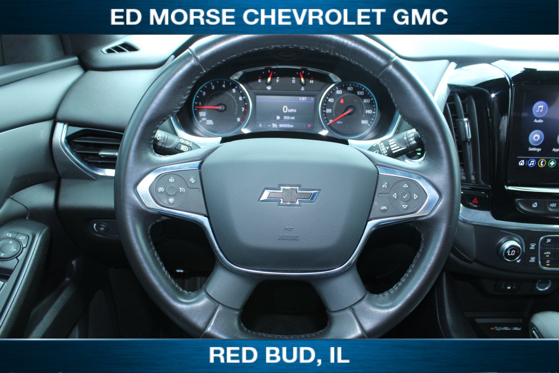 2022 Chevrolet Traverse LT Cloth
