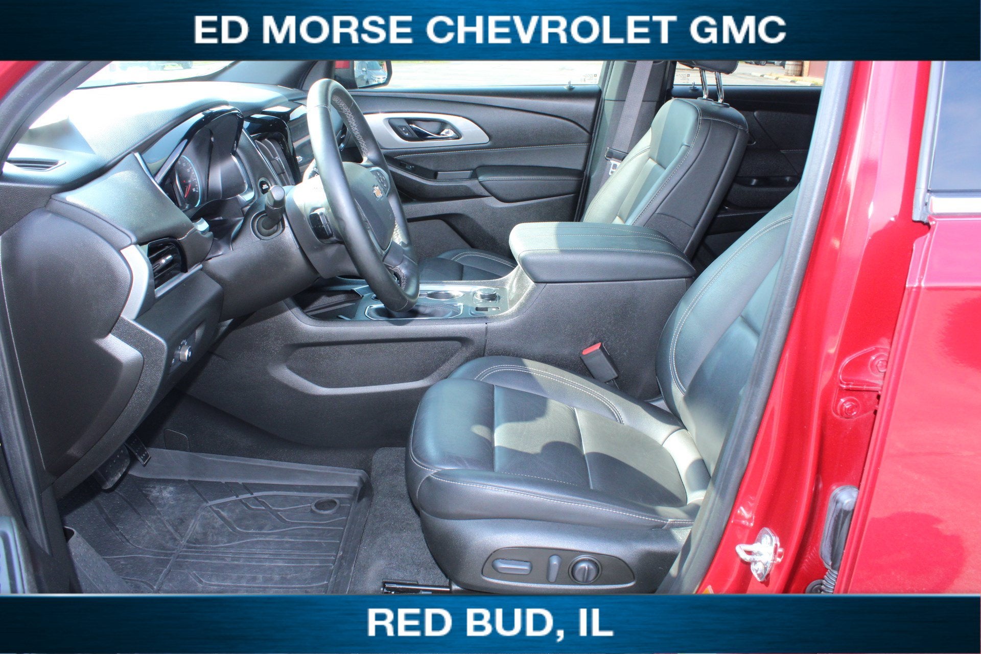 2023 Chevrolet Traverse LT Leather