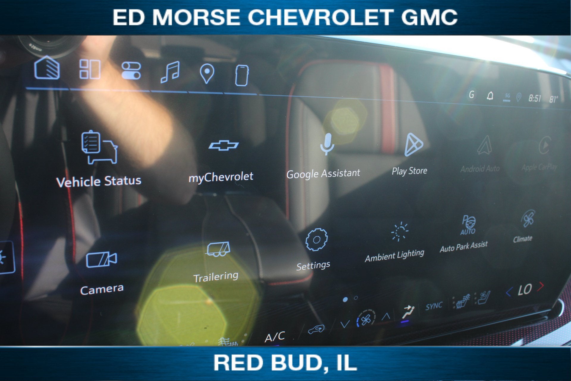 2027 Chevrolet Traverse RS