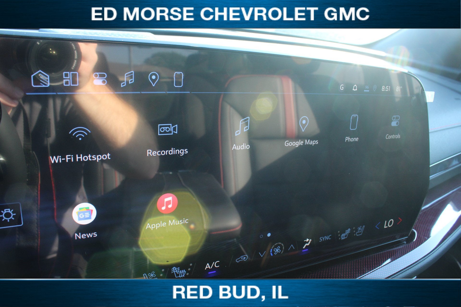 2027 Chevrolet Traverse RS