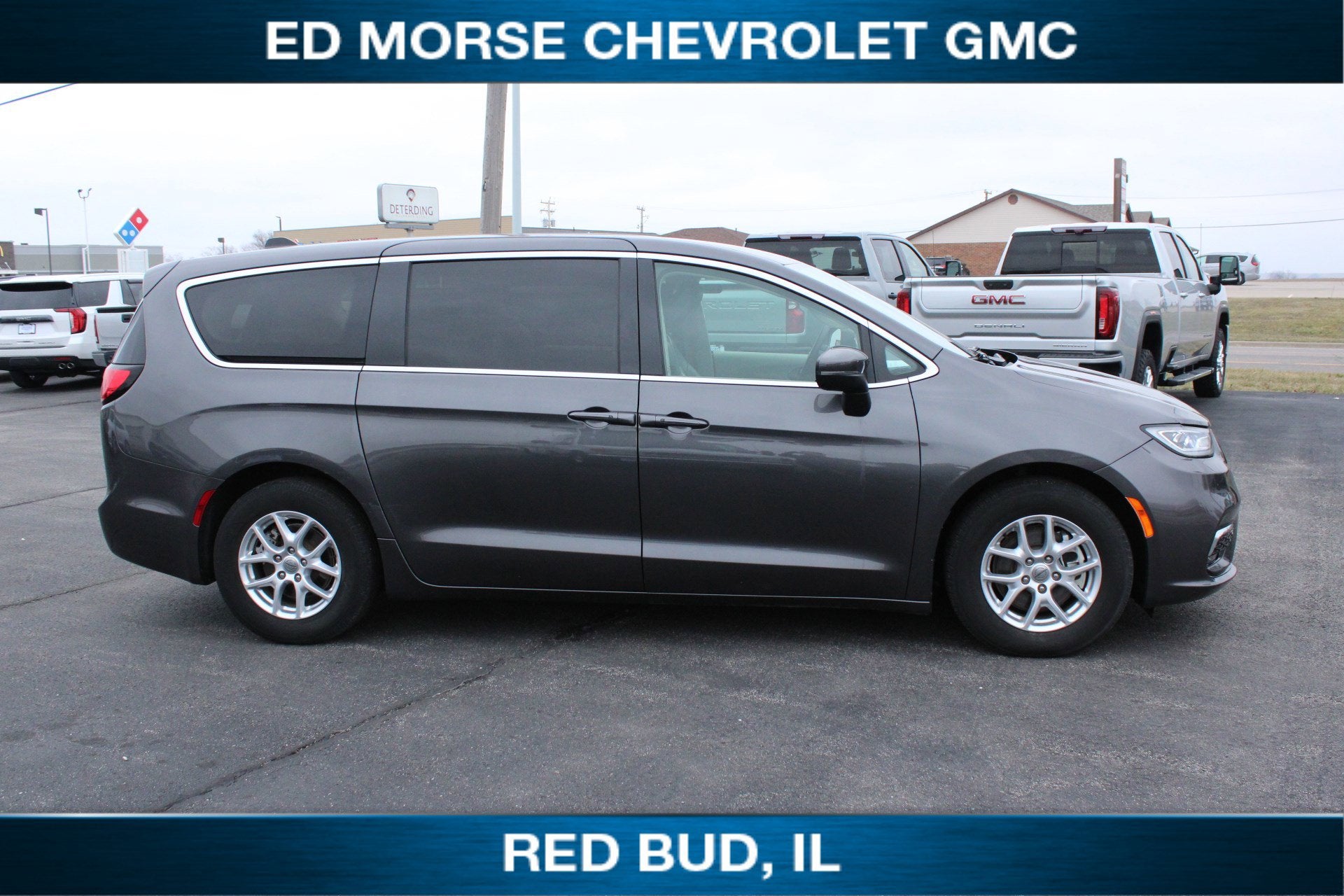 2023 Chrysler Pacifica Touring L