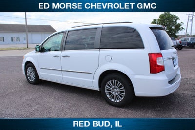 2016 Chrysler Town & Country Touring-L