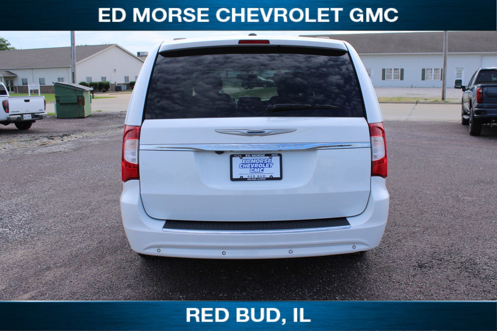 2016 Chrysler Town & Country Touring-L