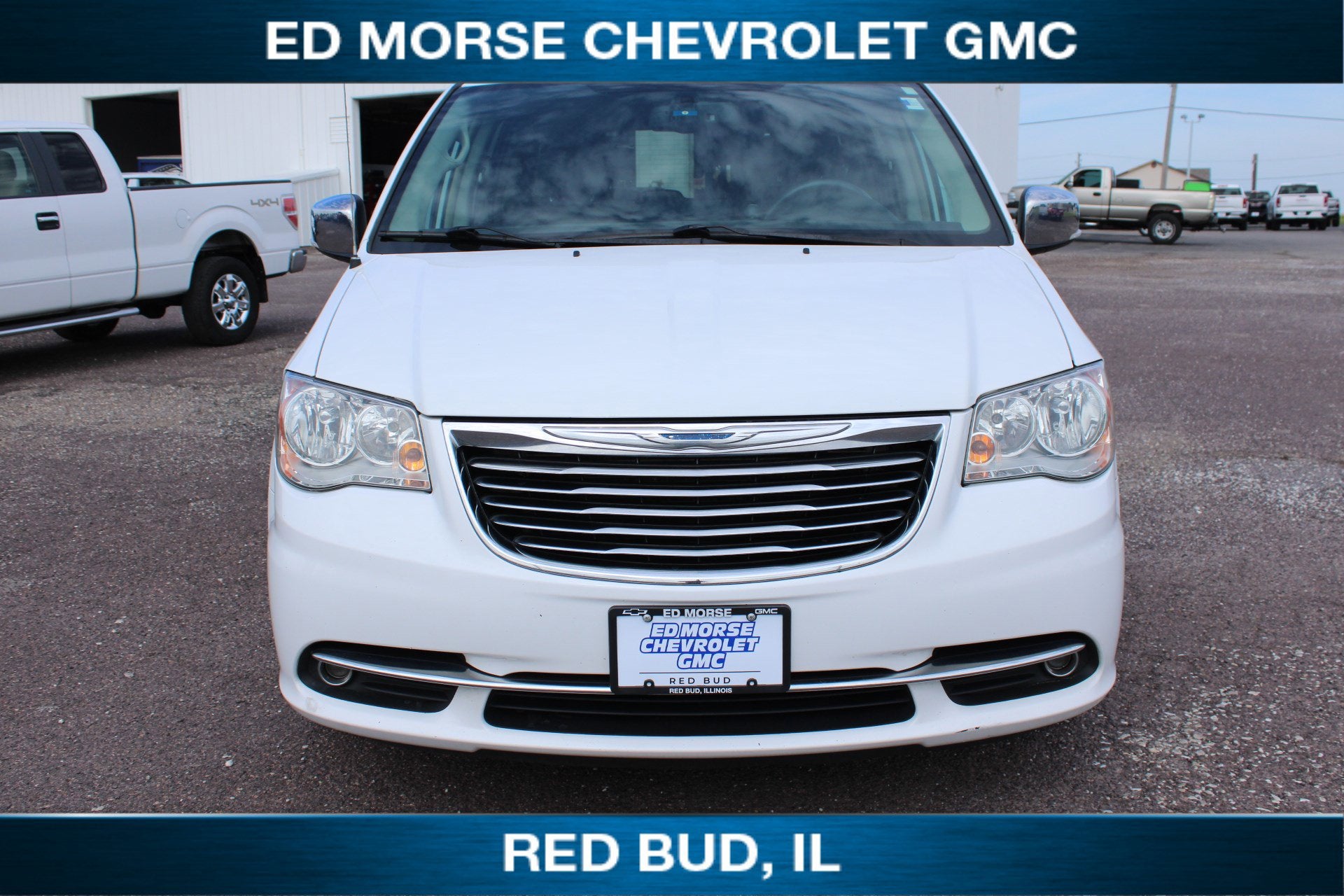2016 Chrysler Town & Country Touring-L
